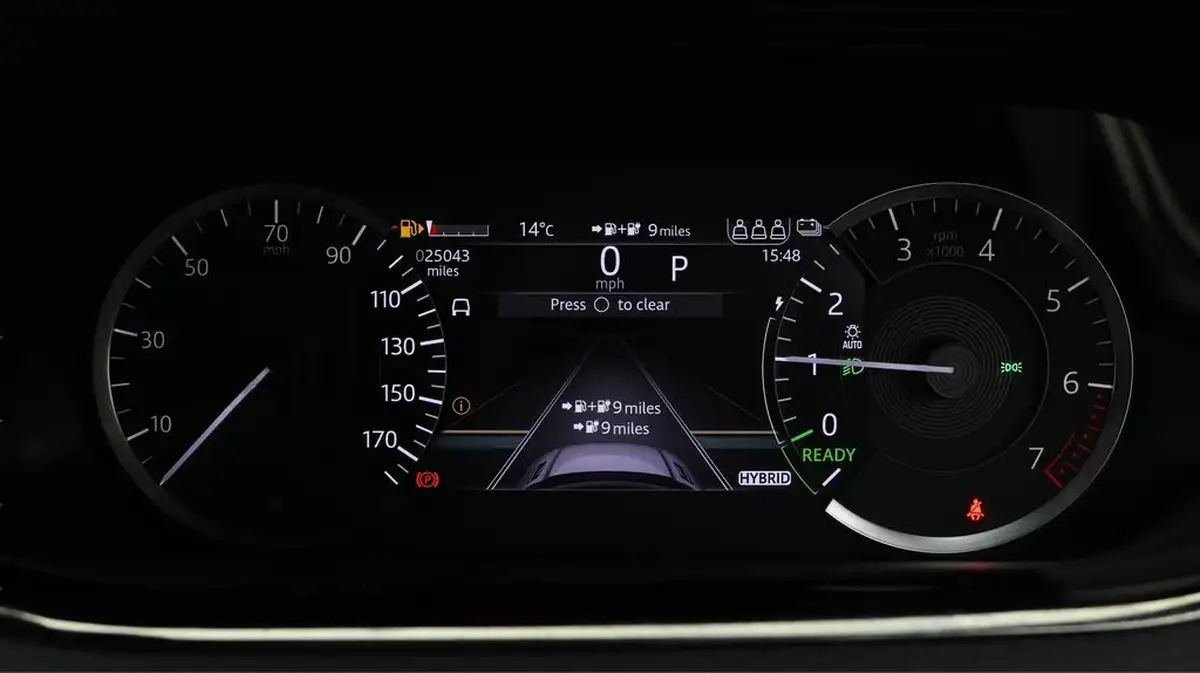 2021-land-rover-range-rover-evoque-15-p300e-r-dynamic-s-big-10
