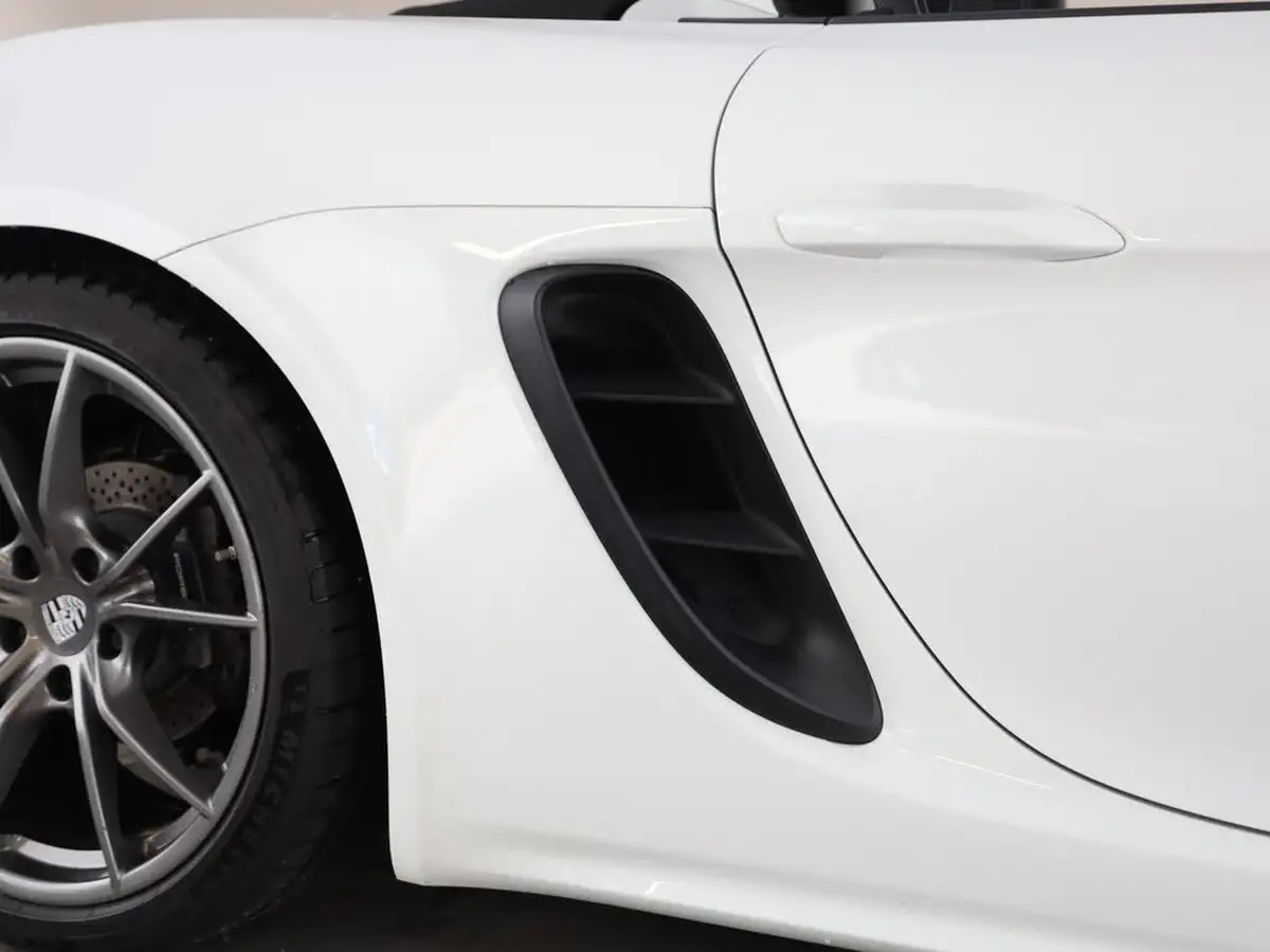 2020-porsche-boxster-718-20-boxster-t-pdk-big-27