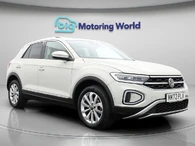 2022 Volkswagen T-Roc 1.5 TSI Style Hatchback 5d DSG