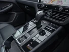 2022-porsche-macan-20-small-13