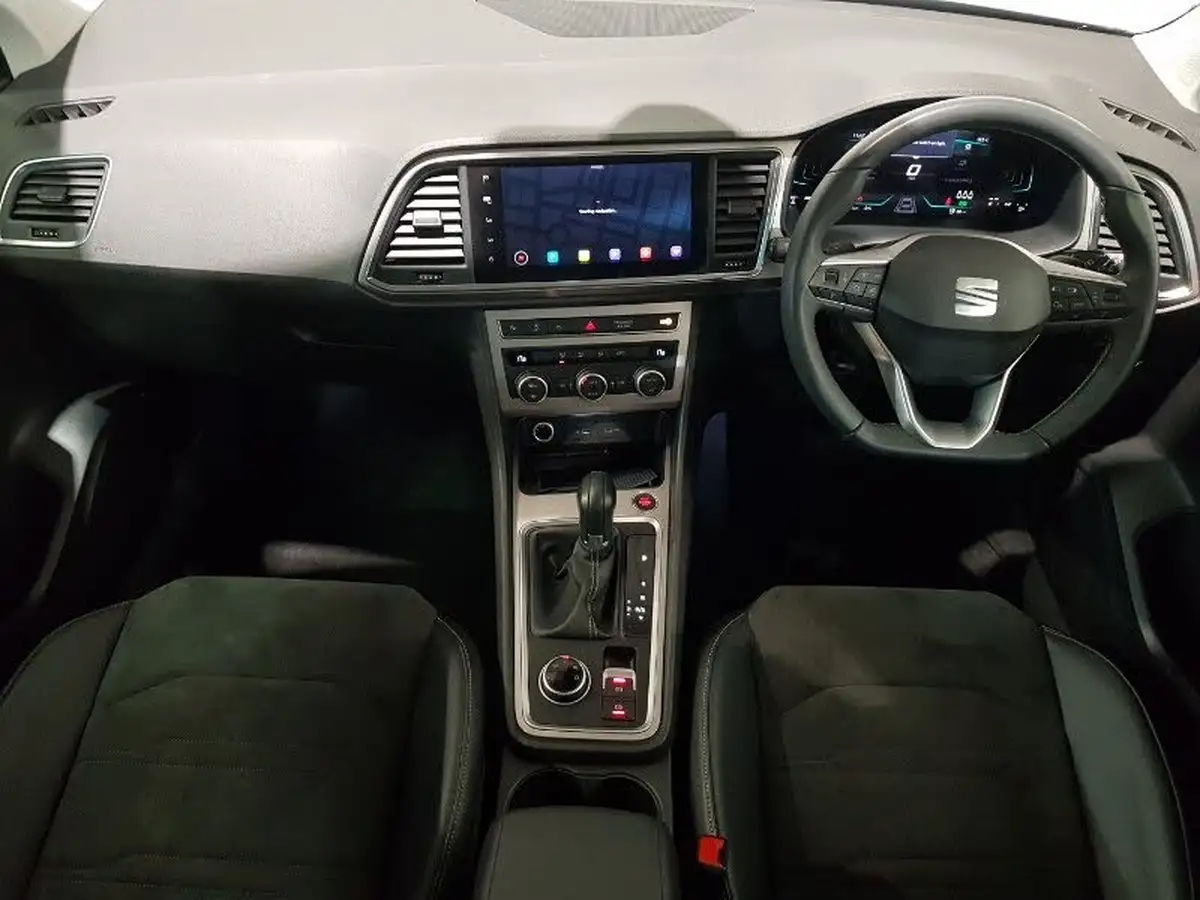 2024-seat-ateca-15-ecotsi-xperience-dsg-big-2