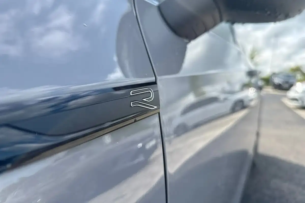 2024-volkswagen-golf-15-tsi-r-line-150ps-evo-hatchback-big-35