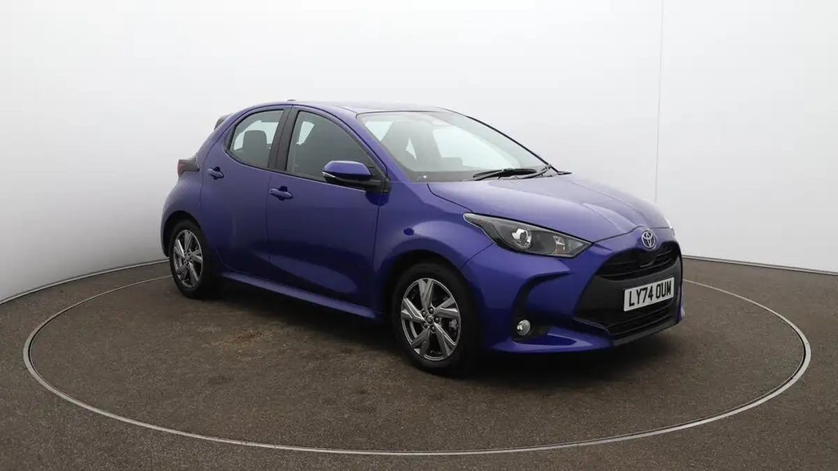 2025-toyota-yaris-15-vvt-i-icon-big-44