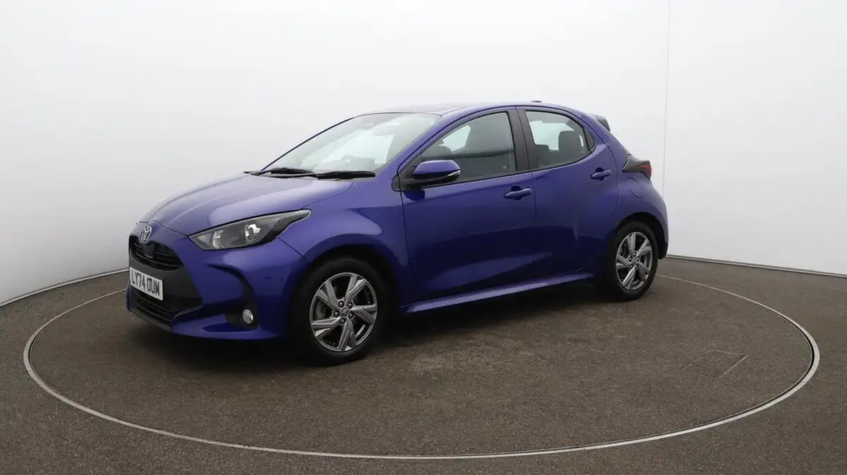 2025-toyota-yaris-15-vvt-i-icon-big-68