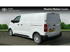 2024-toyota-proace-city-e-icon-l2-small-3