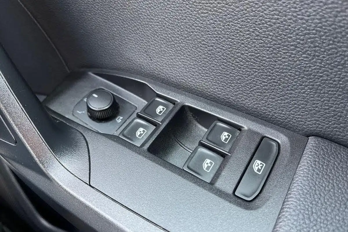 2022-seat-arona-10-tsi-fr-sport-dsg-big-15