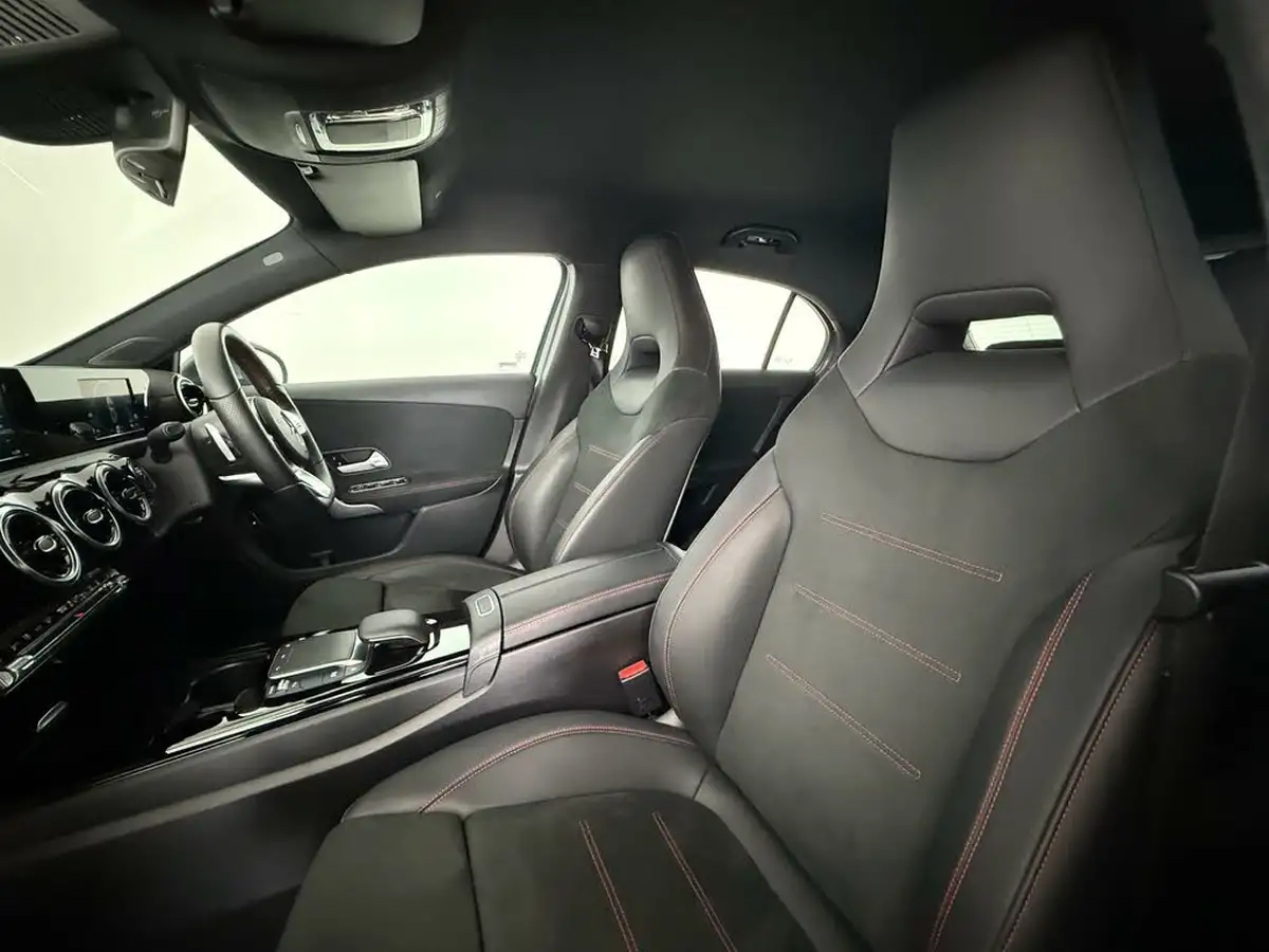 2020-mercedes-benz-a-class-13-a250e-amg-line-hatchback-5d-big-16