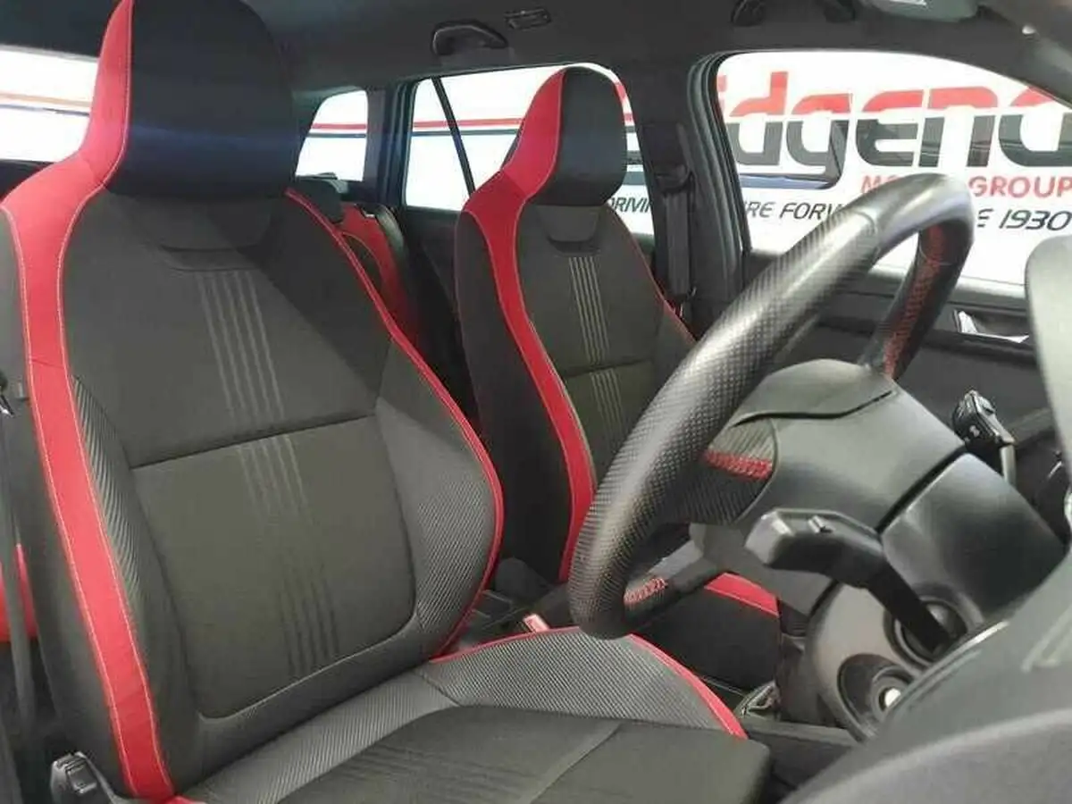 2020-skoda-fabia-10-tsi-monte-carlo-109ps-estate-big-13