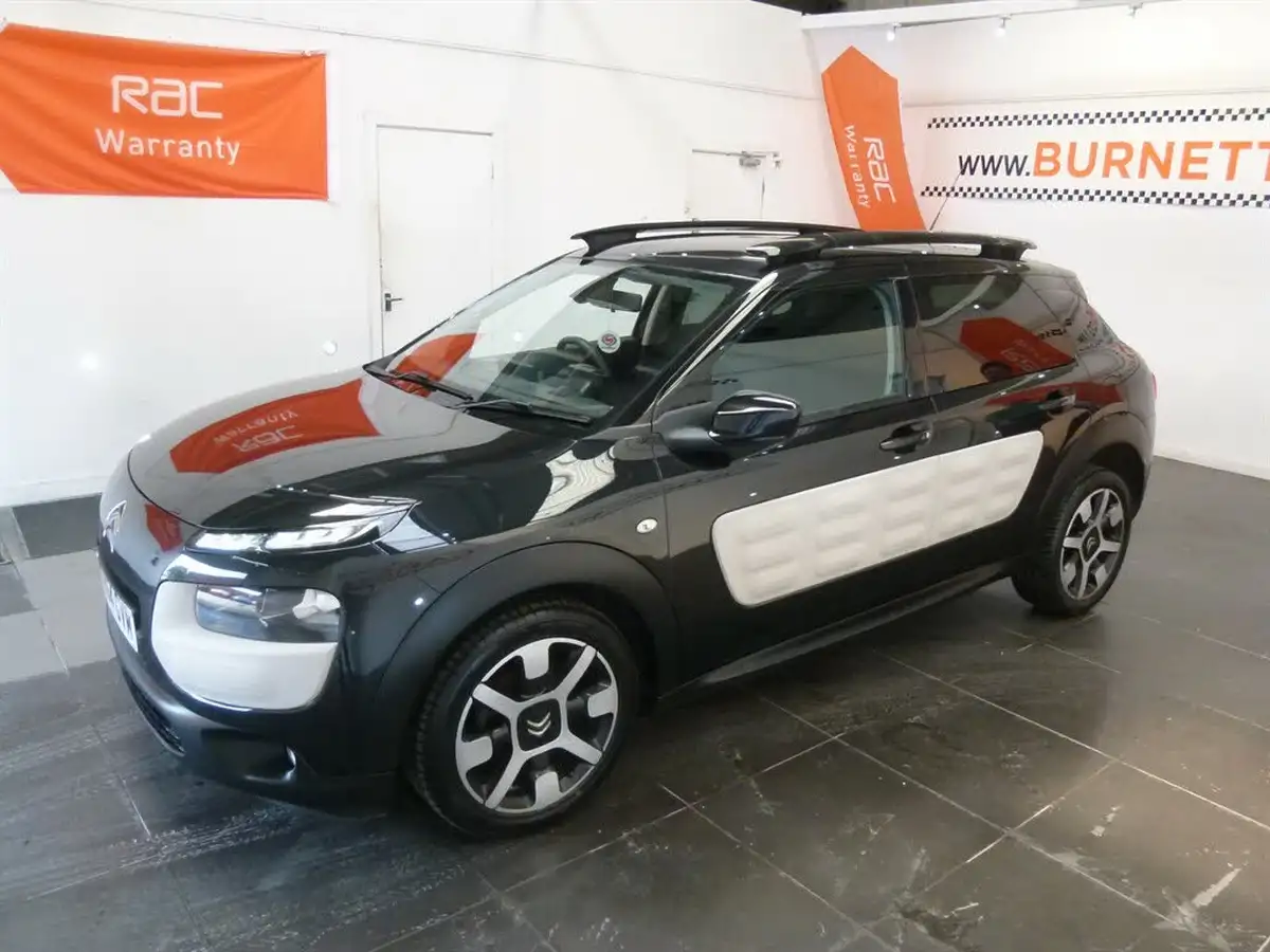 2014-citroen-c4-cactus-16bluehdi-flair-big-10