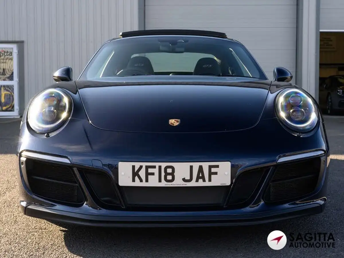 2018-porsche-911-30-carrera-gts-coupe-pdk-big-1