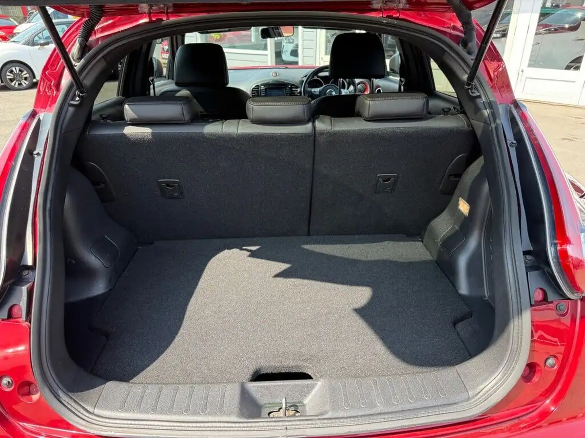 2015-nissan-juke-12-tekna-big-35
