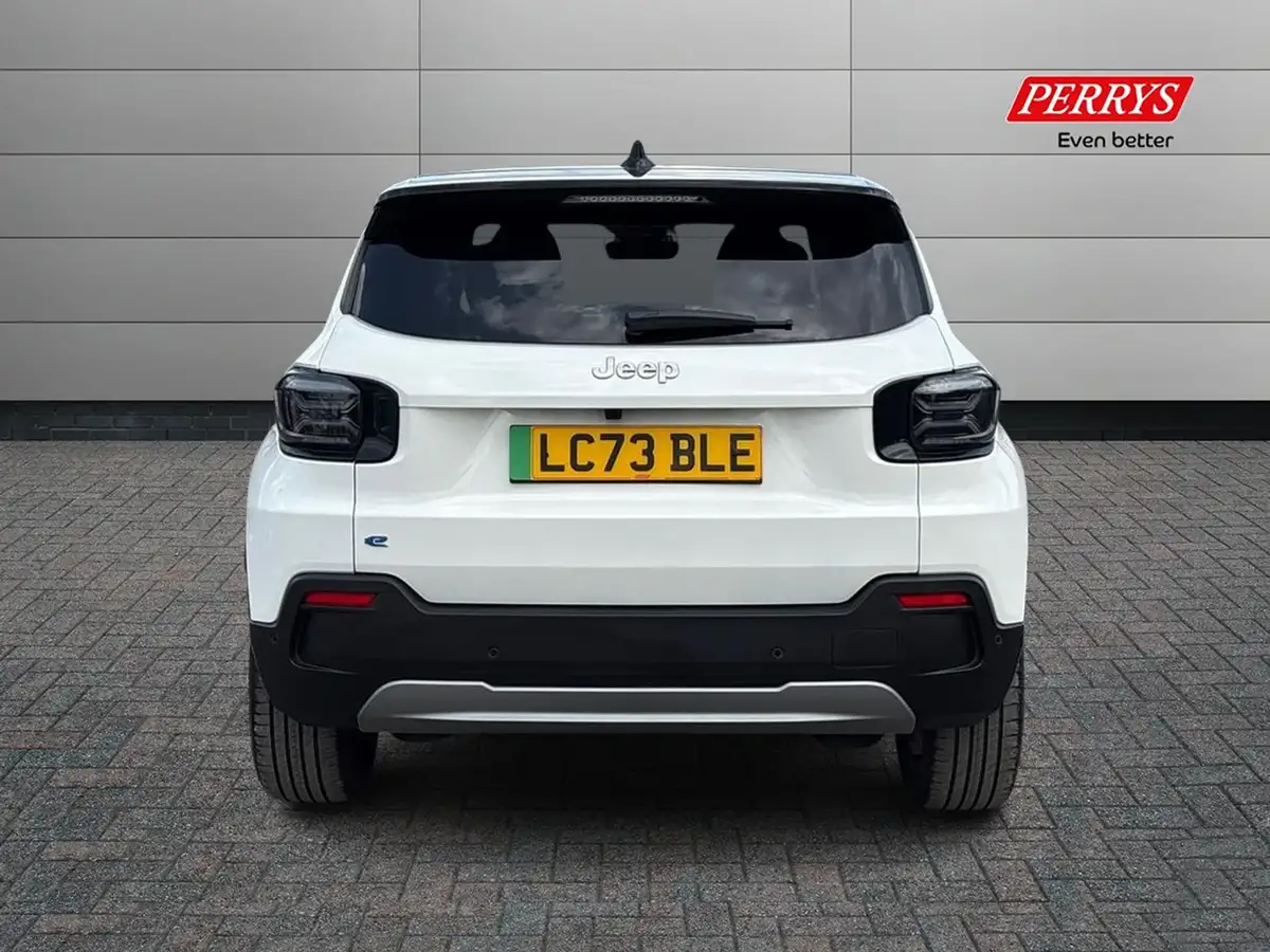 2024-jeep-avenger-e-summit-big-4