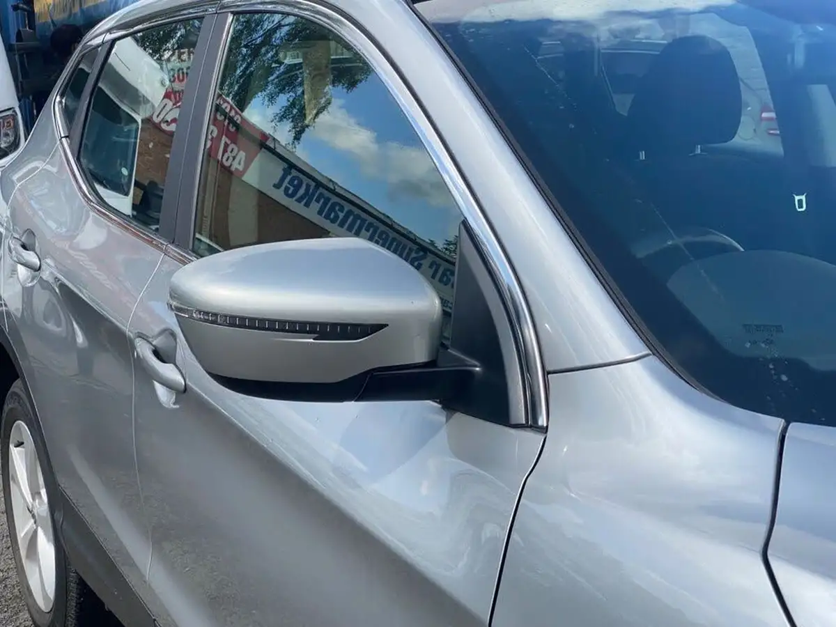 2018-nissan-qashqai-15dci-acenta-premium-heat-pack-big-28