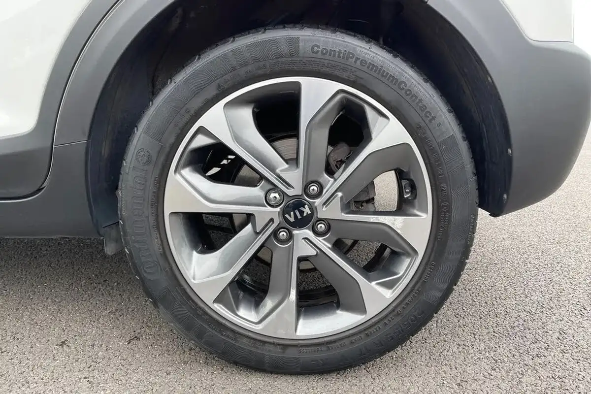 2019-kia-stonic-10-t-gdi-2-big-11