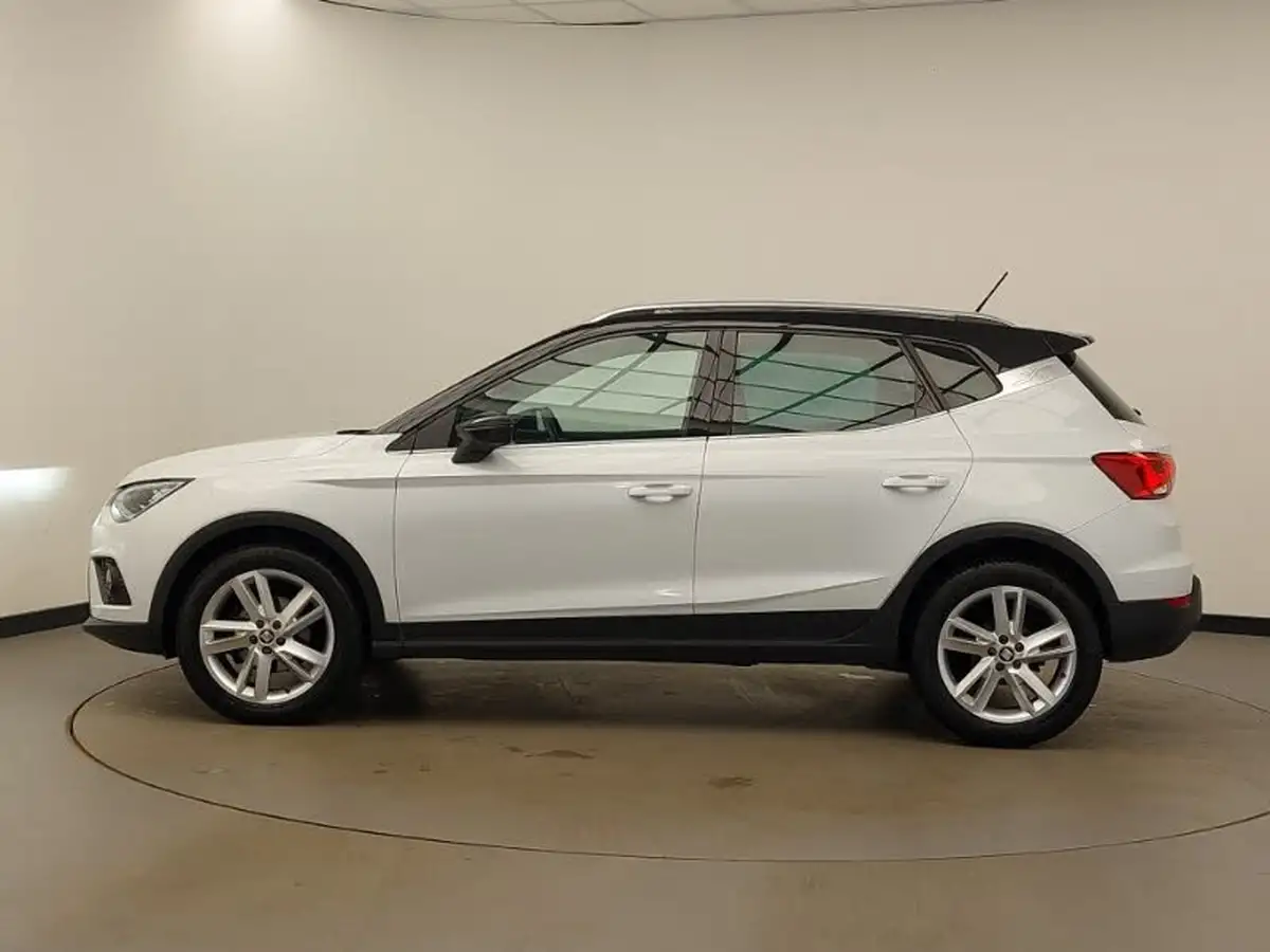 2021-seat-arona-10-tsi-fr-110ps-big-3