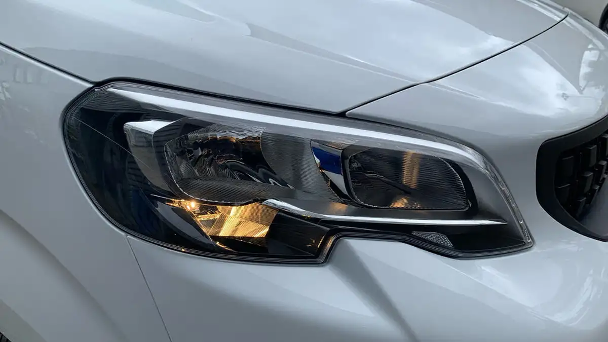 2023-peugeot-expert-15-bluehdi-professional-premium-standard-1000-big-27