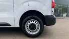 2023-peugeot-expert-15-bluehdi-professional-premium-standard-1000-small-14
