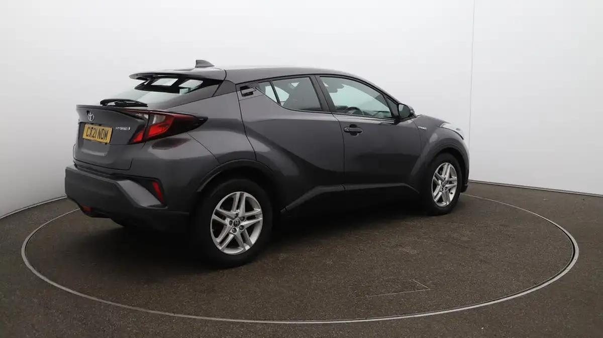 2021-toyota-c-hr-18-vvt-i-icon-big-53