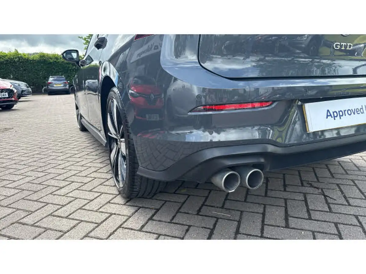 2022-volkswagen-golf-20tdi-gtd-big-39