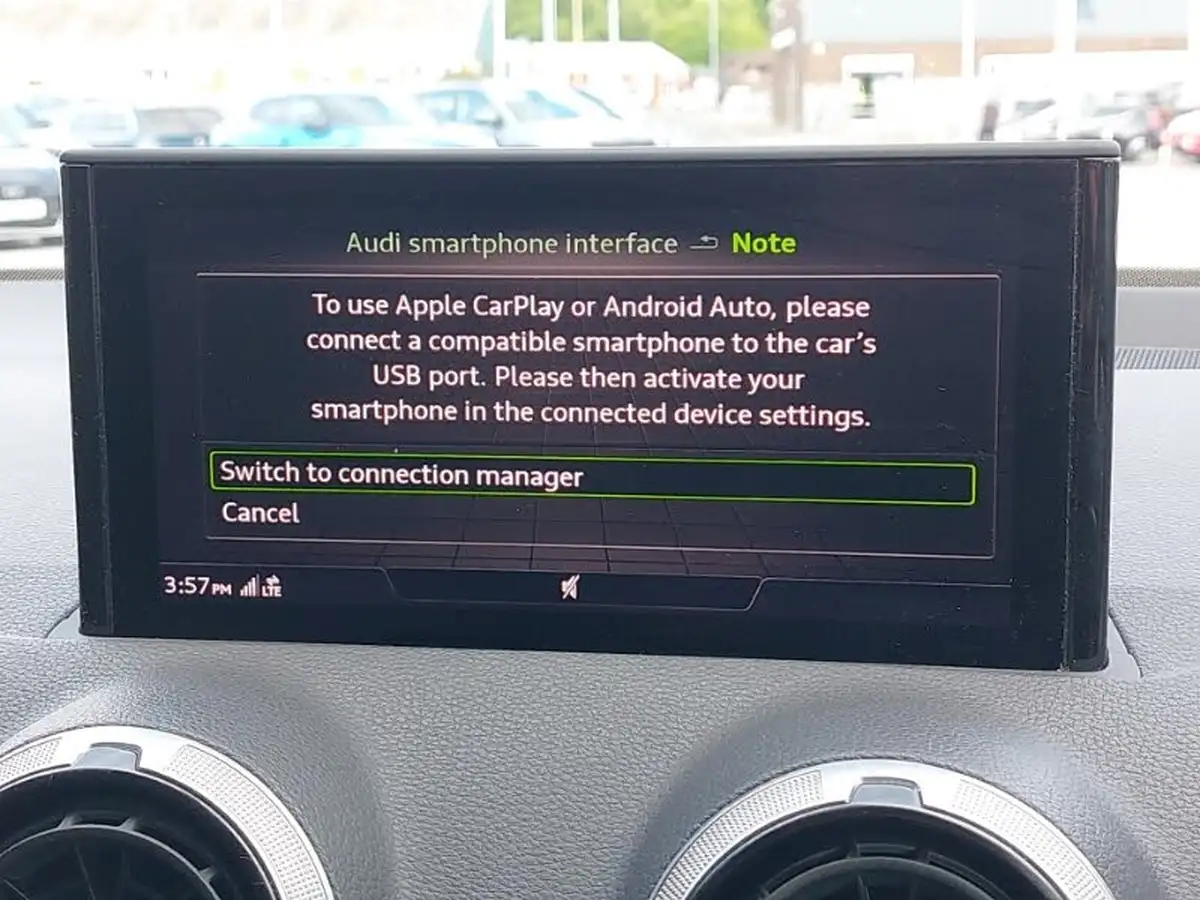 2023-audi-q2-15-35-tfsi-s-line-tronic-big-18