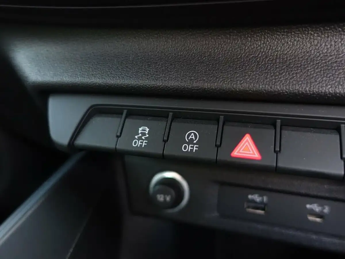 2019-audi-a1-10-30-tfsi-se-big-20