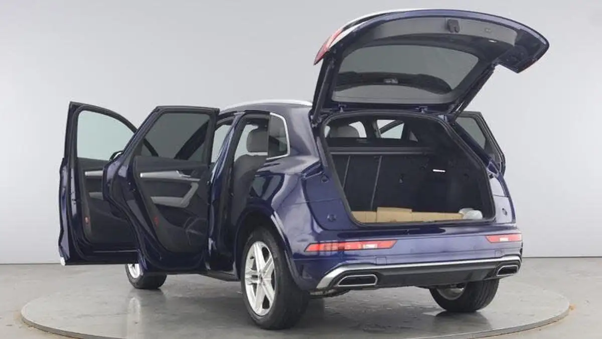 2023-audi-q5-20-45-tfsi-s-line-station-wagon-big-10