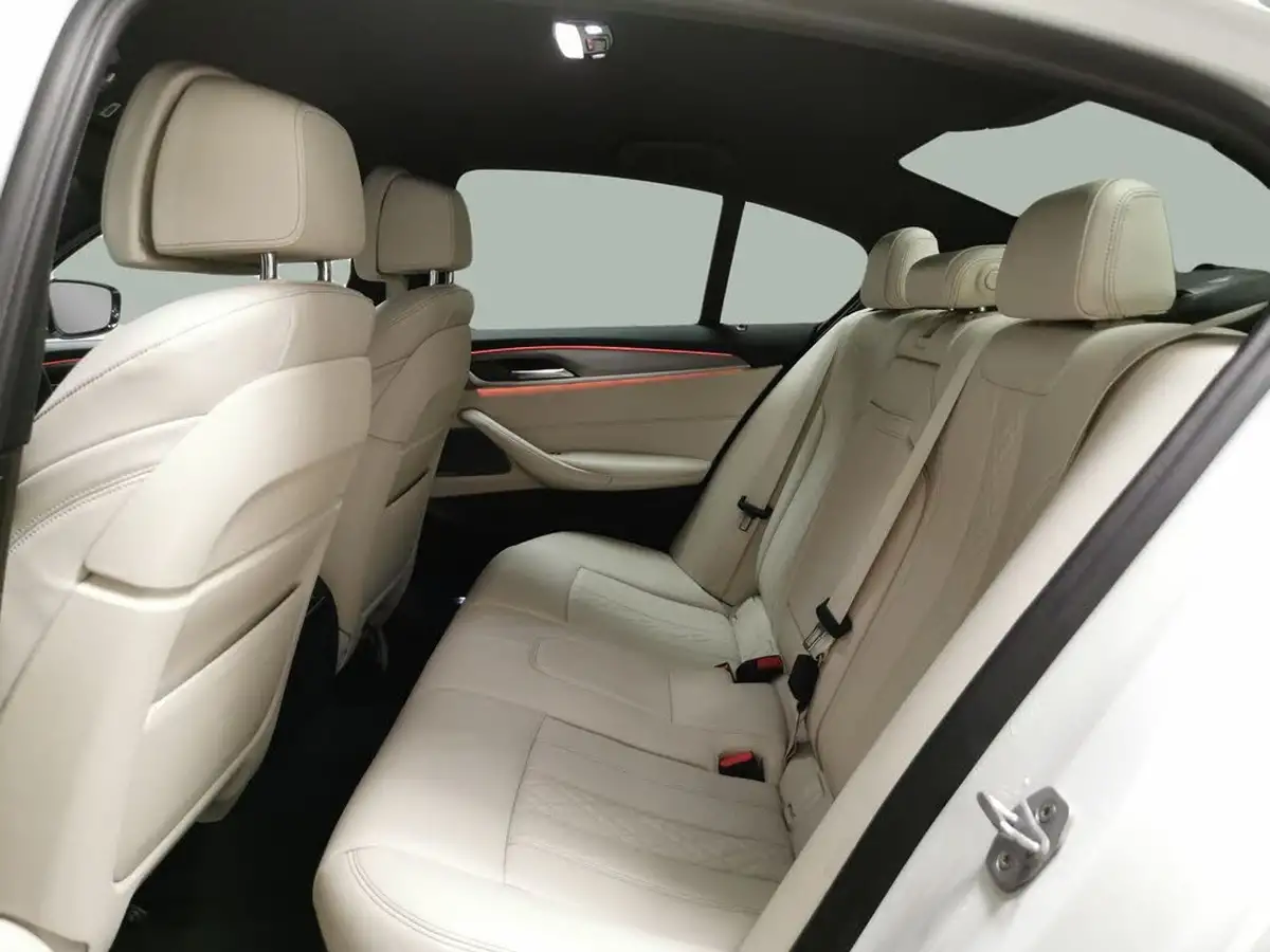 2017-bmw-5-series-30-540i-m-sport-saloon-4d-big-38