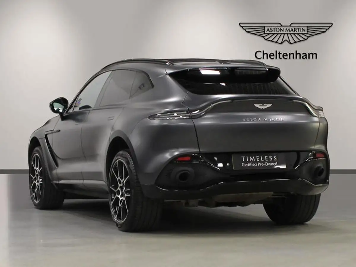 2022-aston-martin-dbx-40-v8-big-1