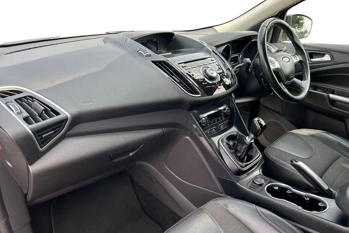 2015-ford-kuga-20tdci-titanium-150ps-big-1
