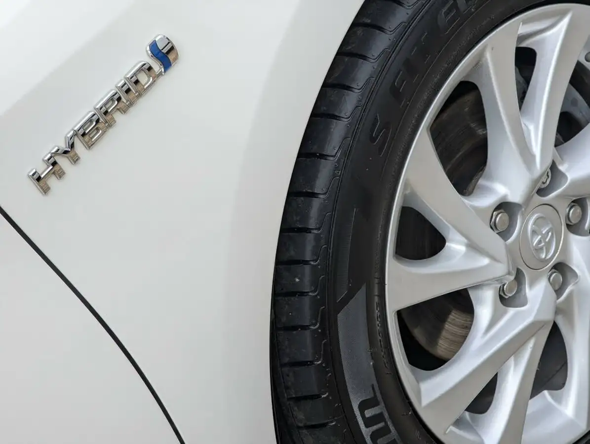 2017-toyota-auris-18-vvt-i-hsd-business-edition-tss-hatchback-big-37