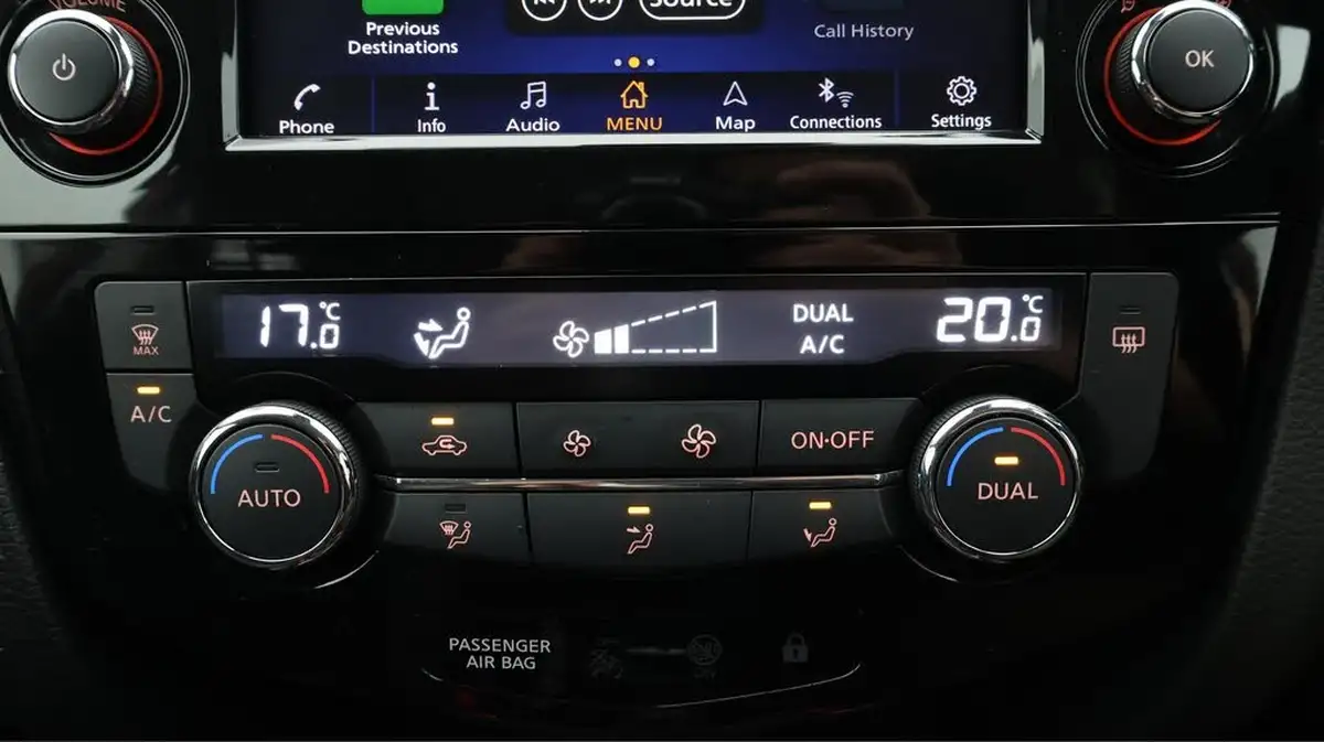 2019-nissan-qashqai-15dci-acenta-premium-heat-pack-big-12