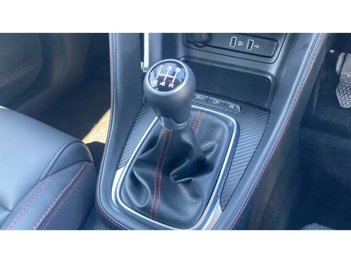 2024-mg-zs-suv-15-vti-tech-exclusive-big-12