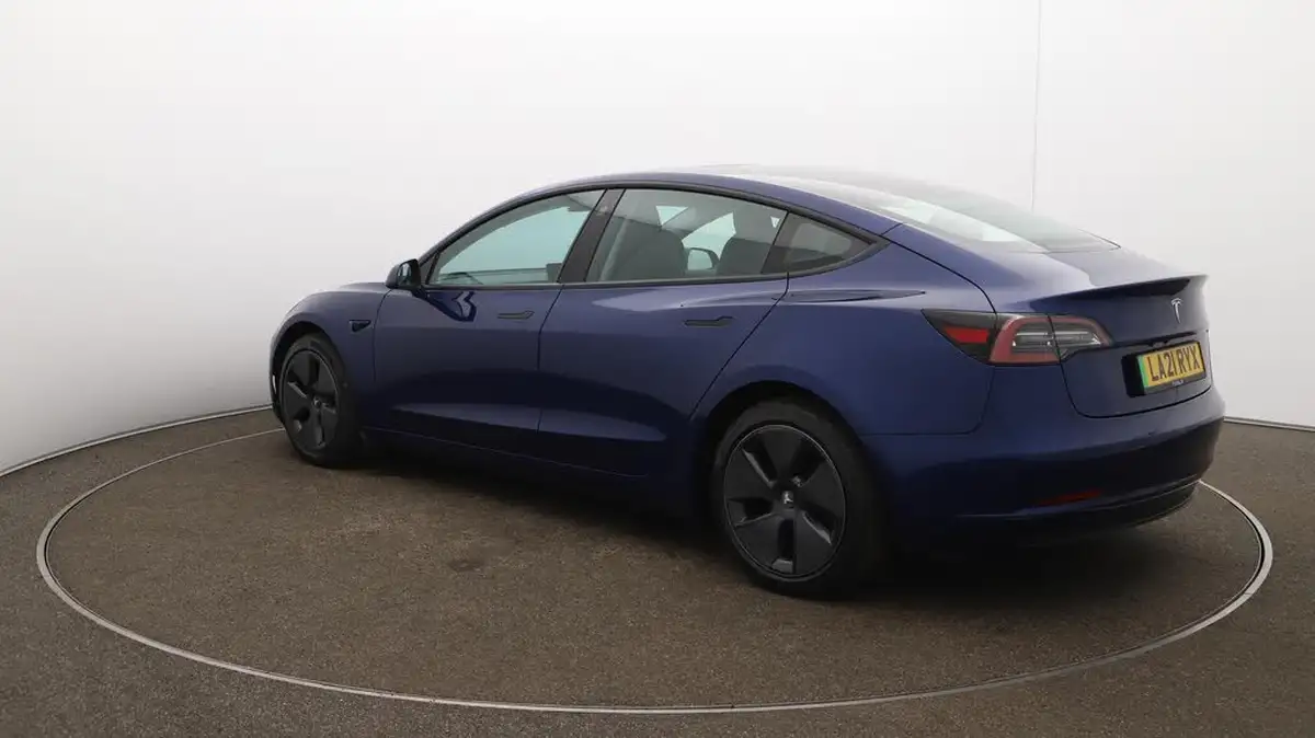 2021-tesla-model-3-e-long-range-4x4-big-62