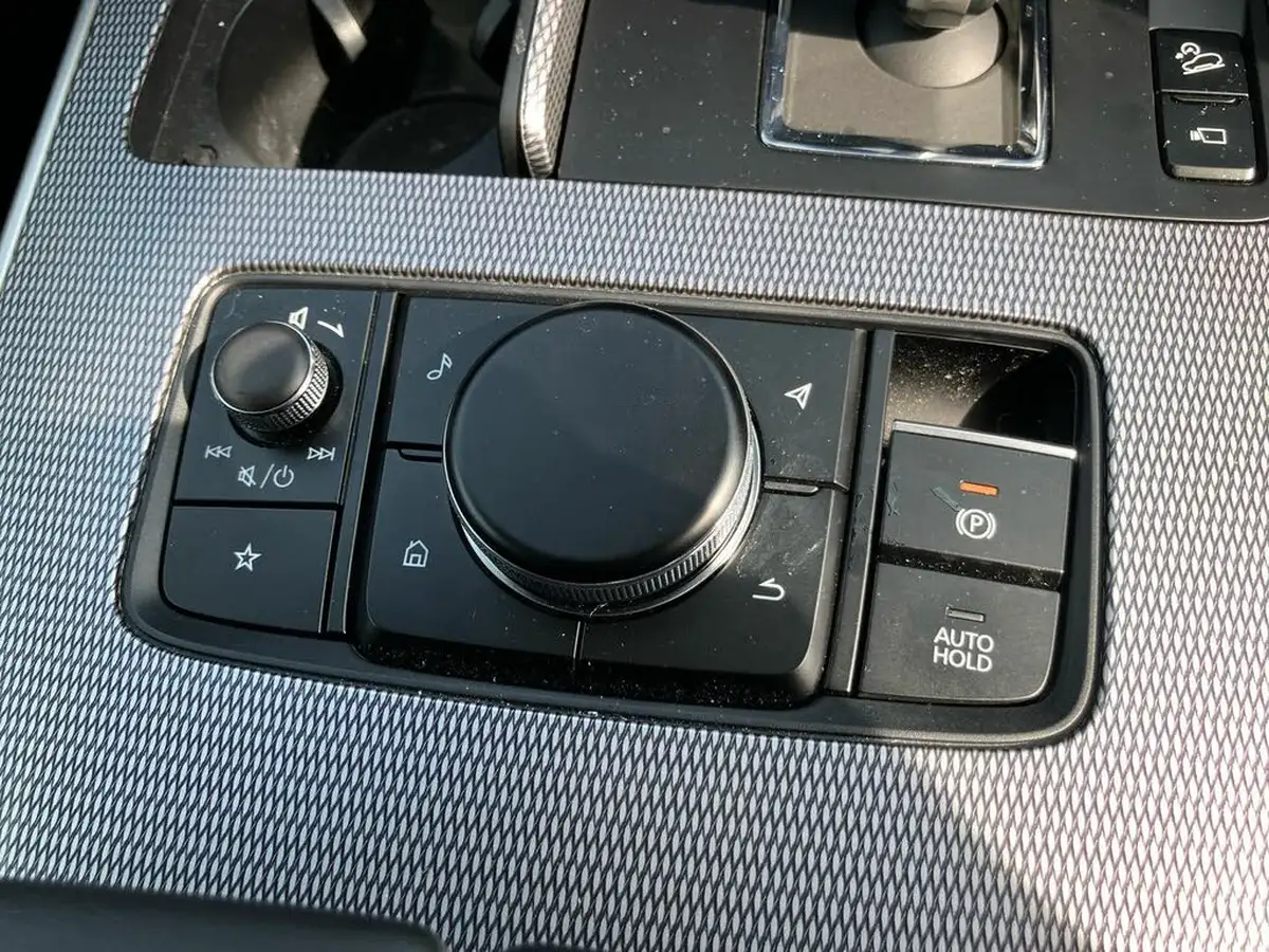 2025-mazda-cx-60-25-e-skyactiv-exclusive-line-big-40
