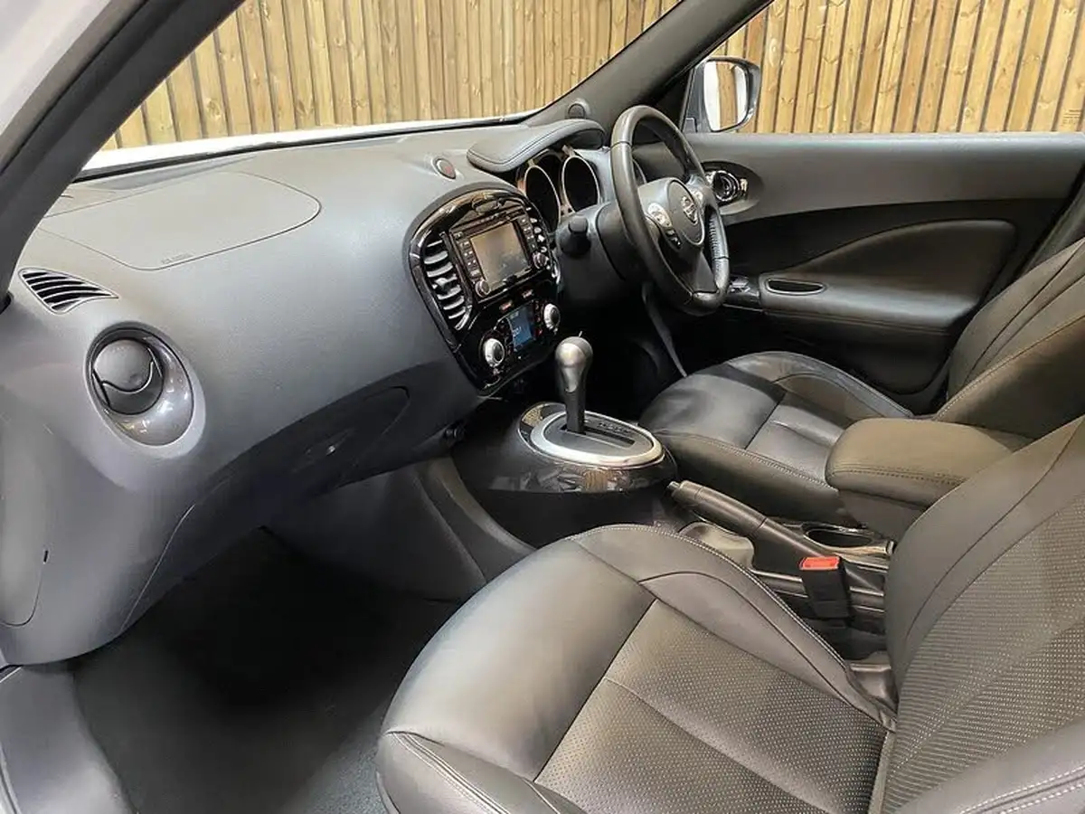 2019-nissan-juke-16-tekna-112ps-xtronic-cvt-big-58