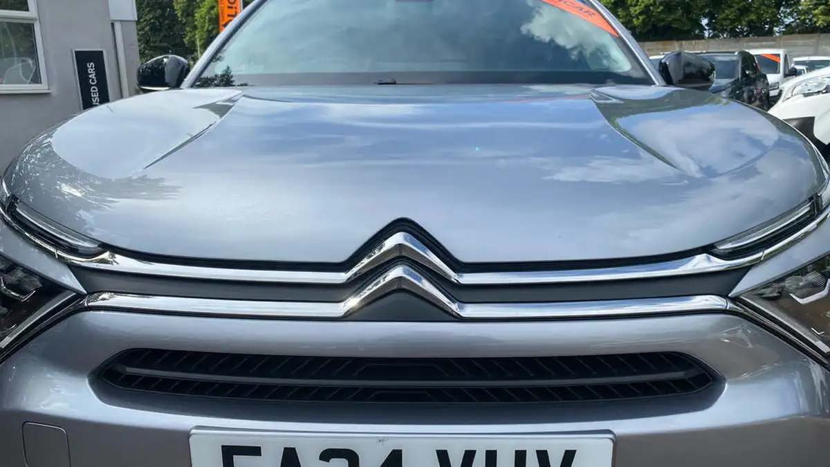 2024-citroen-c4-12-puretech-max-130ps-ss-eat8-big-17