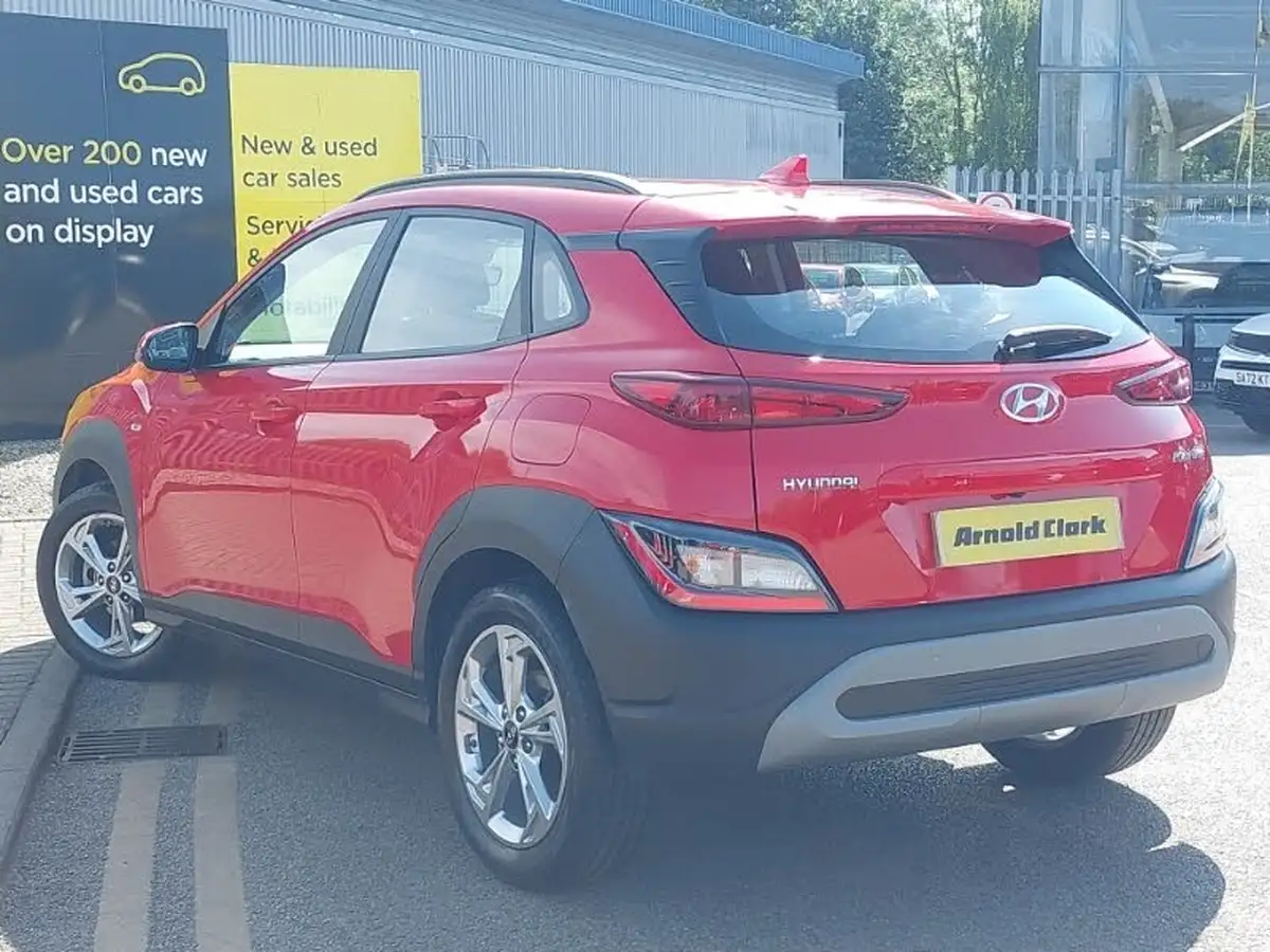 2022-hyundai-kona-10-t-gdi-se-connect-big-1