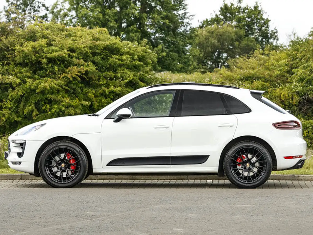 2017-porsche-macan-30-gts-ss-big-3