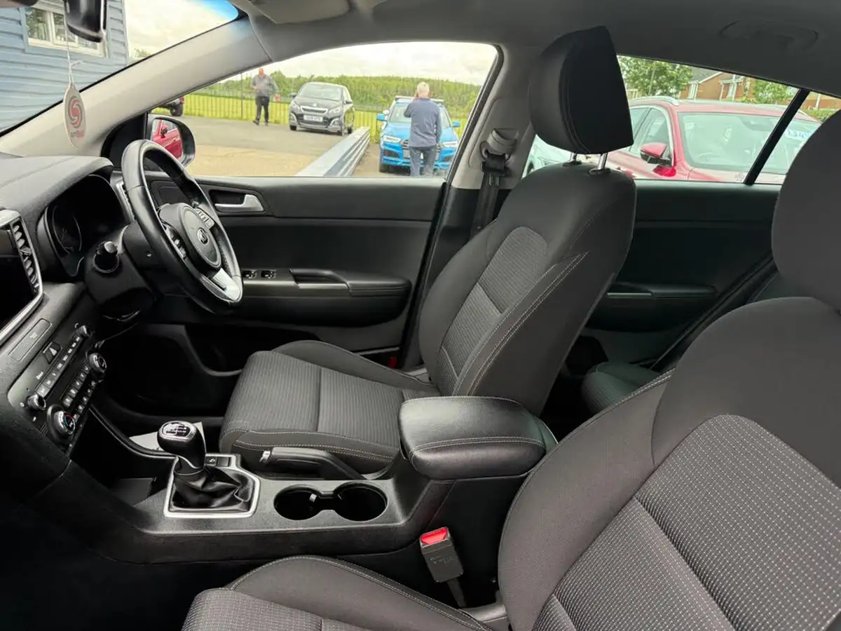 2021-kia-sportage-16-gdi-2-big-22