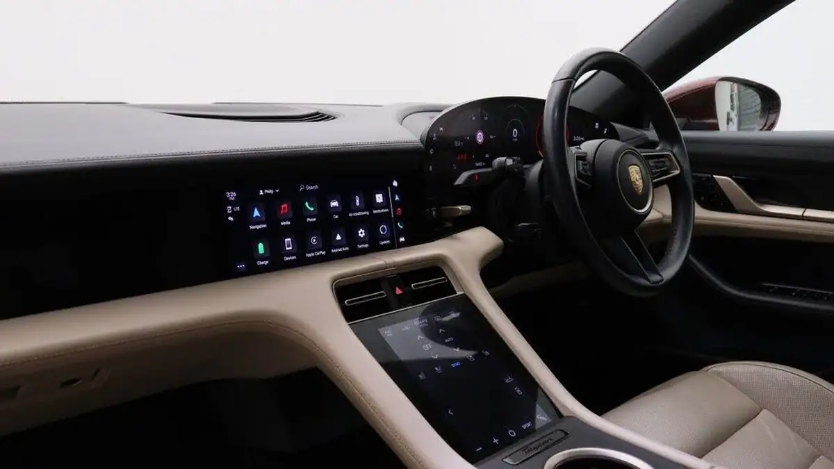 2021-porsche-taycan-e-4s-571ps-performance-battery-plus-big-4
