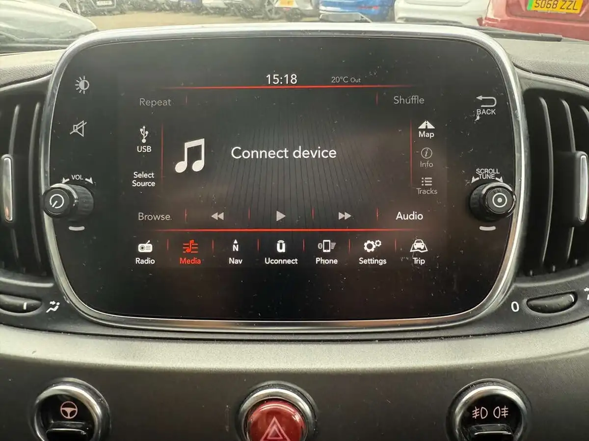 2020-fiat-500-12-rock-star-big-37