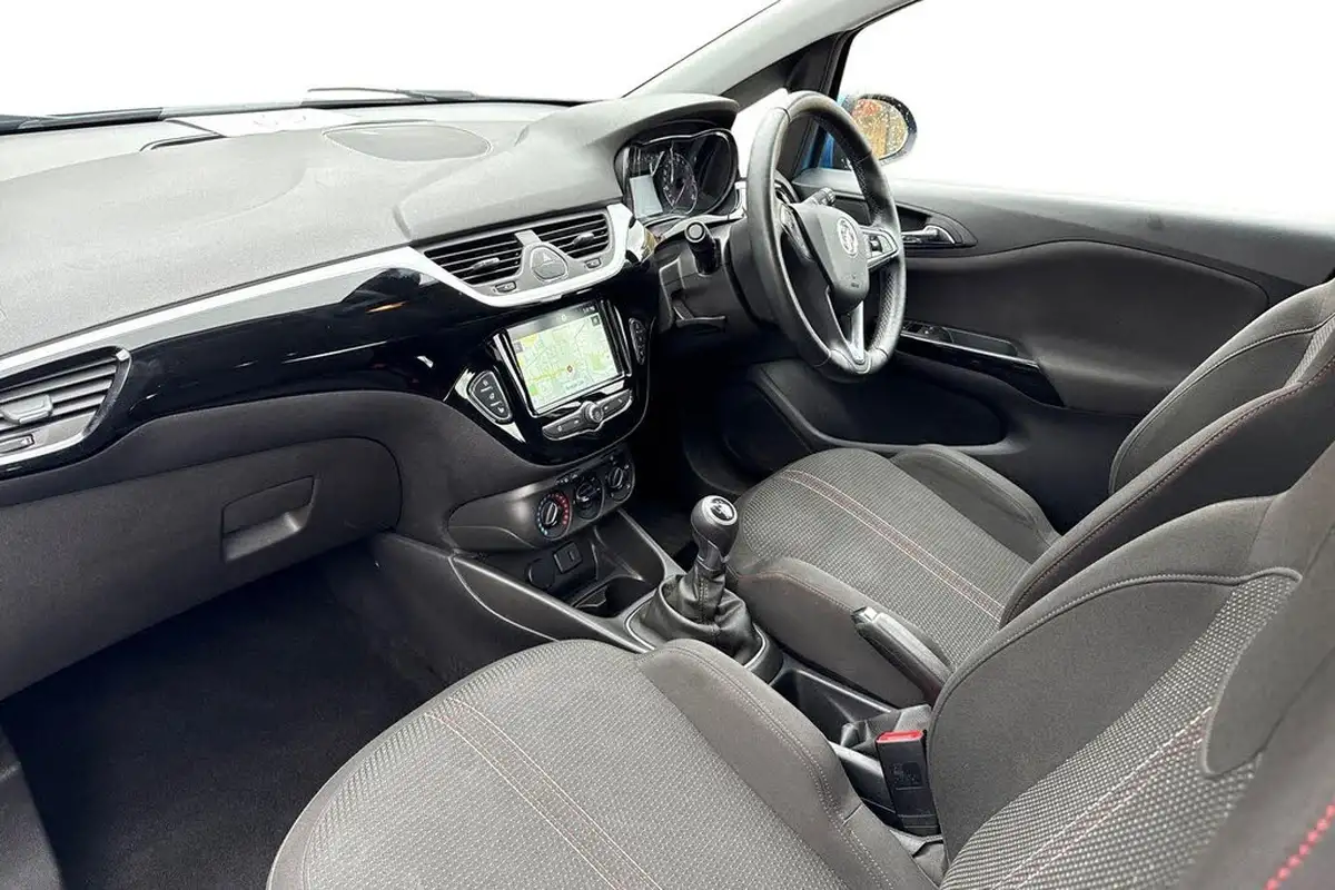 2019-vauxhall-corsa-14i-griffin-75ps-5d-big-8