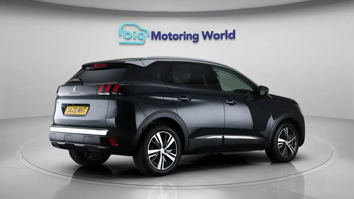 2020-peugeot-3008-suv-12-puretech-allure-big-7