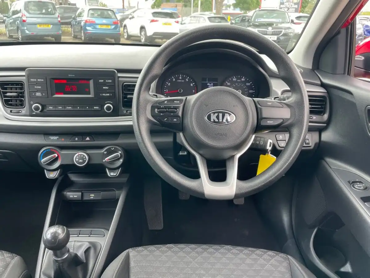 2021-kia-rio-12-dpi-1-big-17
