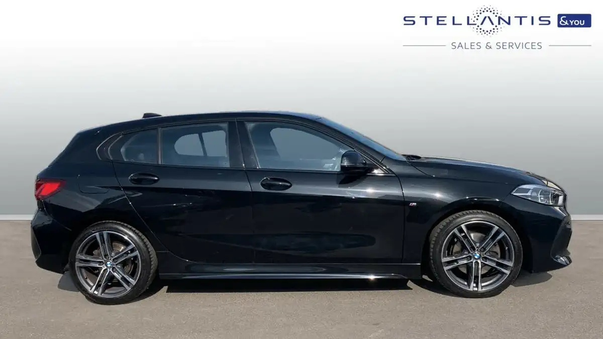 2021-bmw-1-series-15-118i-m-sport-lcp-big-1