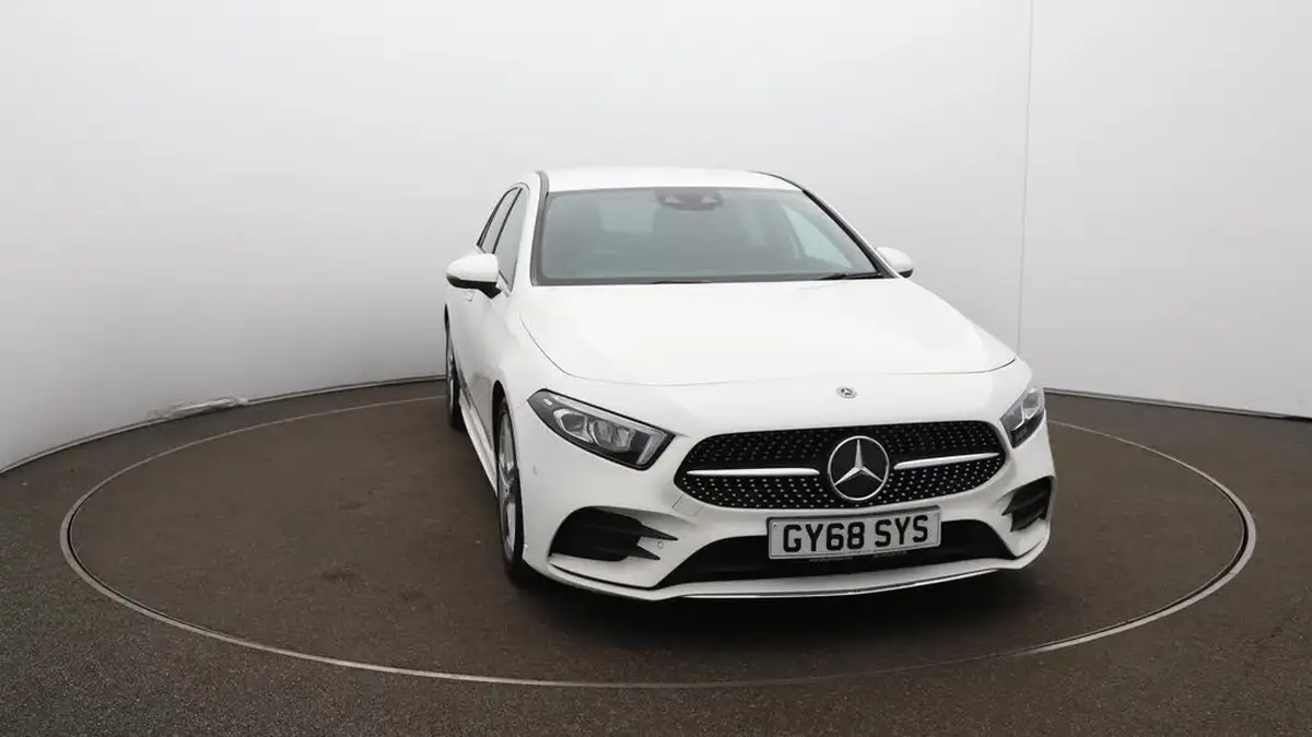 2018-mercedes-benz-a-class-13-a200-amg-line-premiumss-hatchback-5d-7g-dct-big-39
