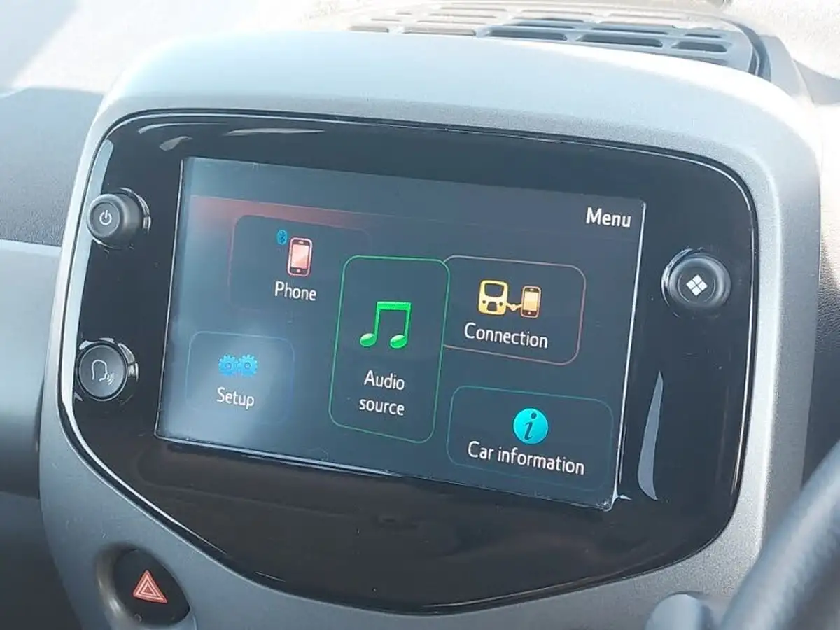 2018-toyota-aygo-big-9