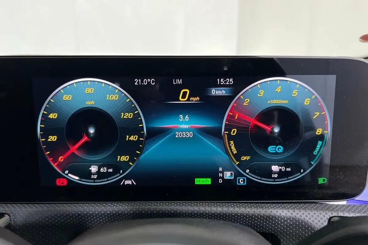 2021-mercedes-benz-a-class-13-a250e-amg-line-premium-edition-hatchback-5d-big-10