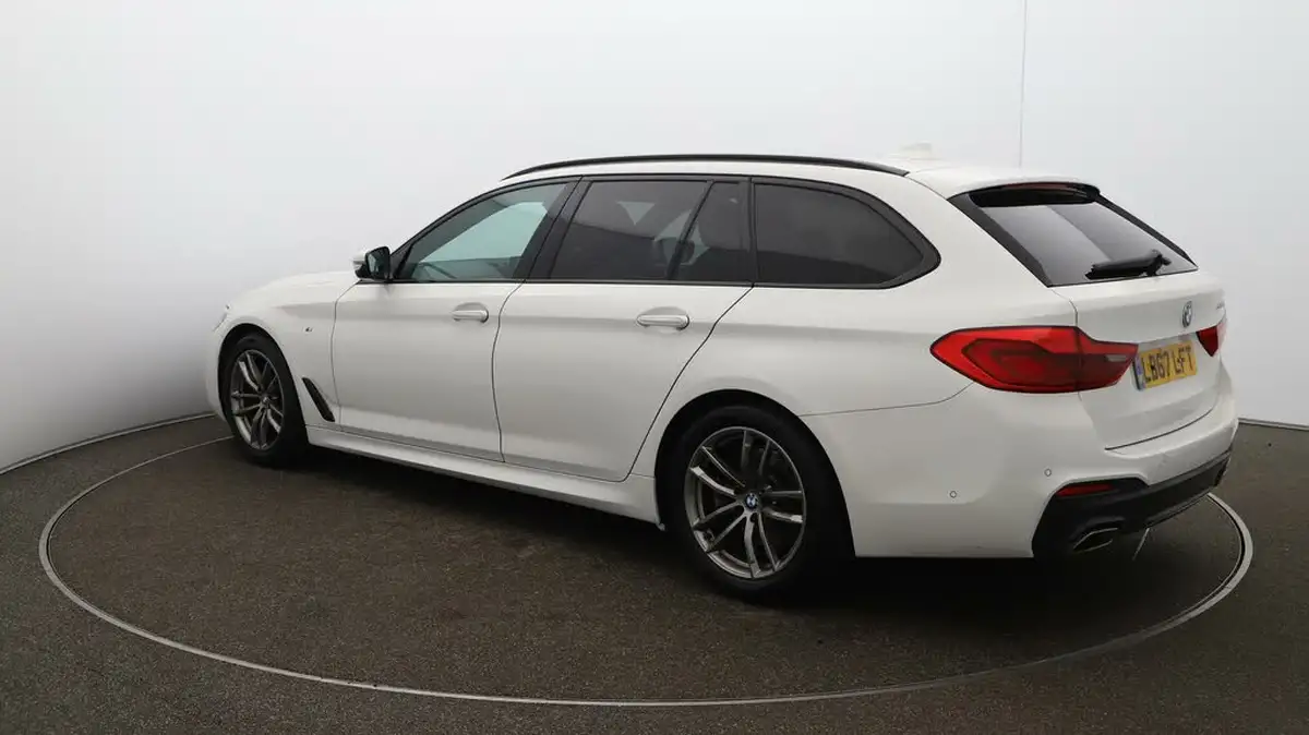 2017-bmw-5-series-20td-520d-m-sport-touring-5d-big-57