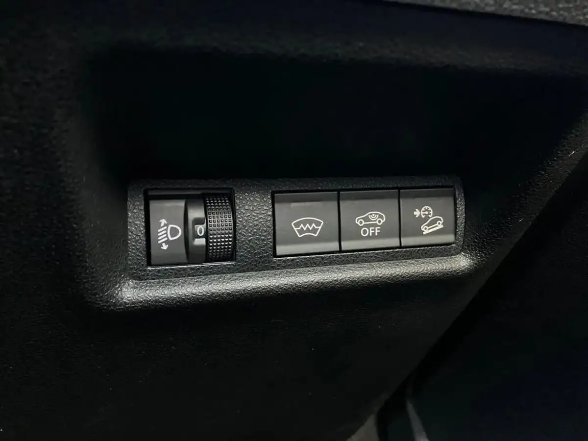 2024-jeep-avenger-12-gse-summit-e-hybrid-48v-auto-big-38